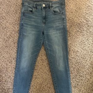 American Eagle high wasted  skinny jeans